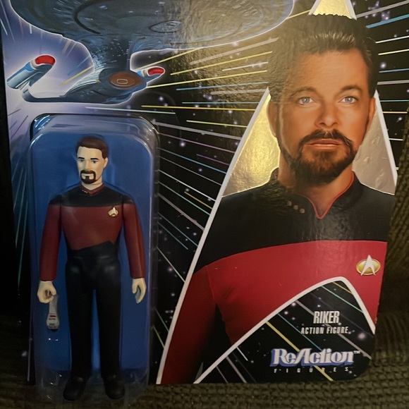 Super7 Star Trek Next Generation Wave 2 Riker ReAction Figure NEW - Picture 3 of 4